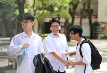 Bộ GD&ĐT công bố phổ điểm tổ hợp xét tuyển đại học năm 2020 bo-gddt-cong-bo-pho-diem-to-hop-xet-tuyen-dai-hoc-nam-2020